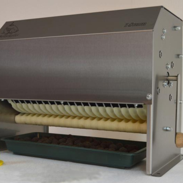 Machine à fabriquer des bouillettes manuelle